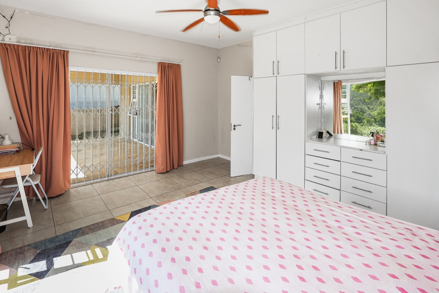 4 Bedroom Property for Sale in Beacon Bay Eastern Cape